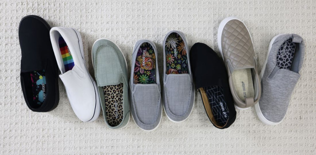 Slip-on shoes lined with with FLAT SOCKS inside